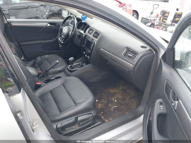 3VWLA7AJ7FM228476 Volkswagen 2015