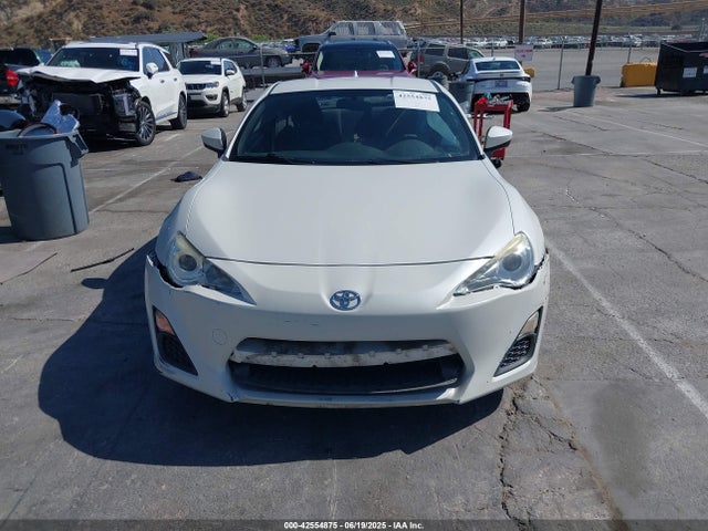 Scion 2000cc na 2015 JF1ZNAA18F9706133 Image 12
