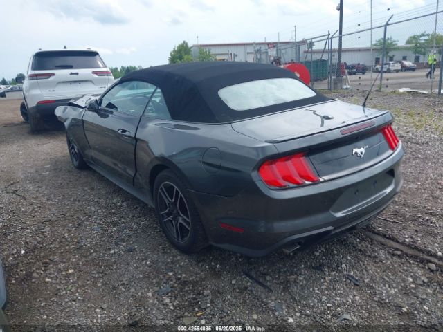 2018 FORD MUSTANG 1FATP8UH4J5167267 Photo 2