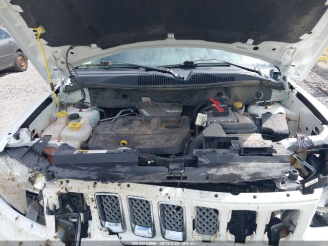 2016 JEEP COMPASS 1C4NJDEB0GD558714 Photo 9