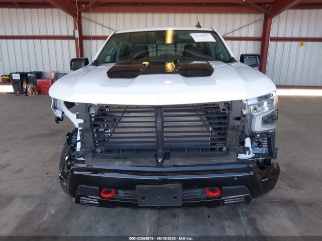 Chevrolet l84 2025 3GCUKFED4SG214398 Image 13