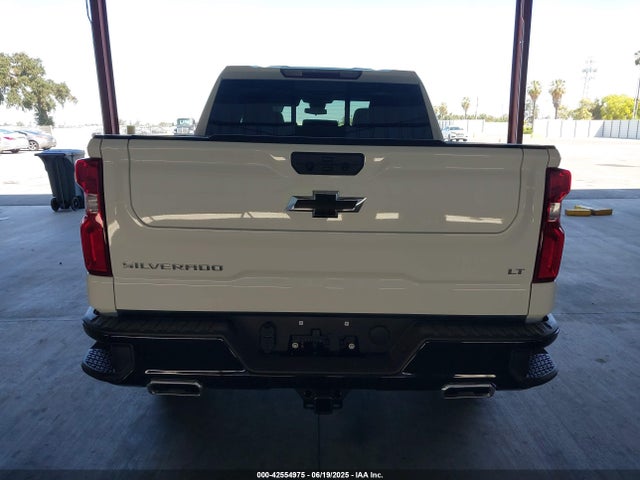 Chevrolet l84 2025 3GCUKFED4SG214398 Image 17