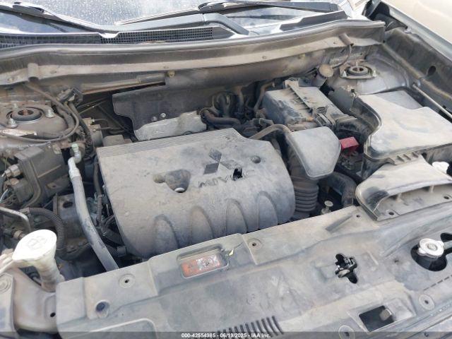 2016 MITSUBISHI OUTLANDER JA4AD3A32GZ018986 Photo 9