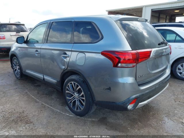 2016 MITSUBISHI OUTLANDER JA4AD3A32GZ018986 Photo 2