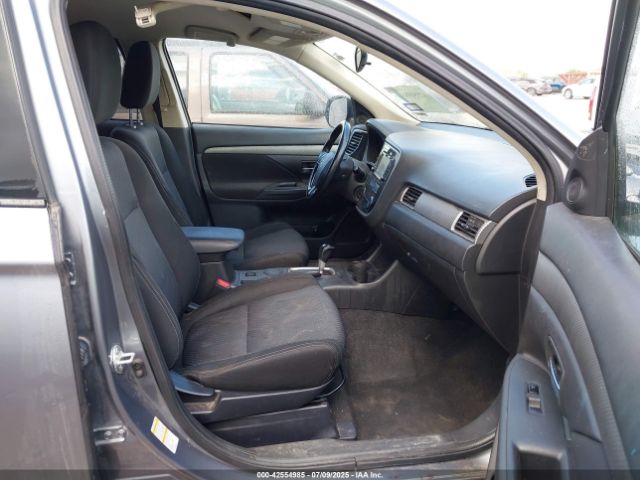 2016 MITSUBISHI OUTLANDER JA4AD3A32GZ018986 Photo 4