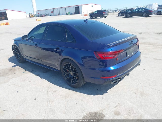 2018 AUDI S4 WAUB4AF47JA124983 Photo 2