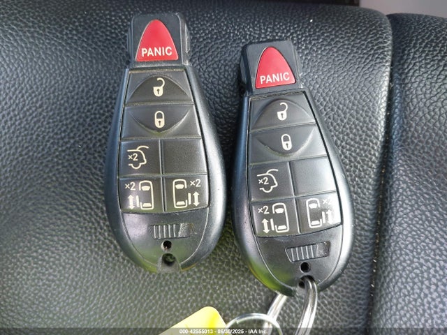 2C4RC1BG8GR290521 Chrysler Town and Country