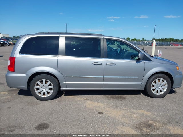 2C4RC1BG8GR290521 Chrysler Town and Country