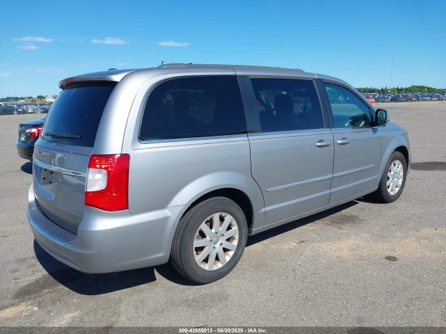 2C4RC1BG8GR290521 Chrysler Town and Country