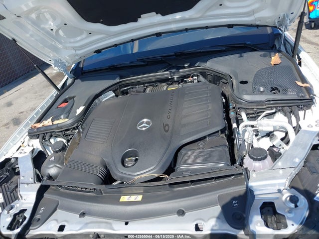 W1KZF5KB1MA999672 Mercedes-Benz m256
