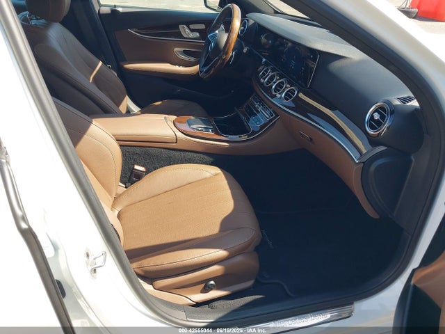 W1KZF5KB1MA999672 Mercedes-Benz m256