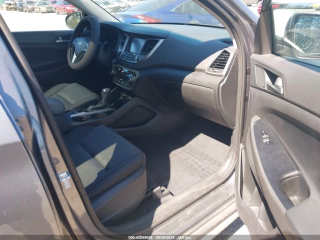 2018 HYUNDAI TUCSON KM8J3CA2XJU753442 Photo 4