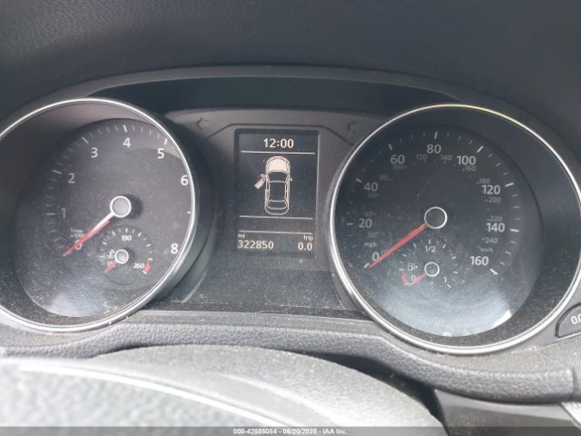 1VWDT7A3XHC039843 Volkswagen 1.8 tsi