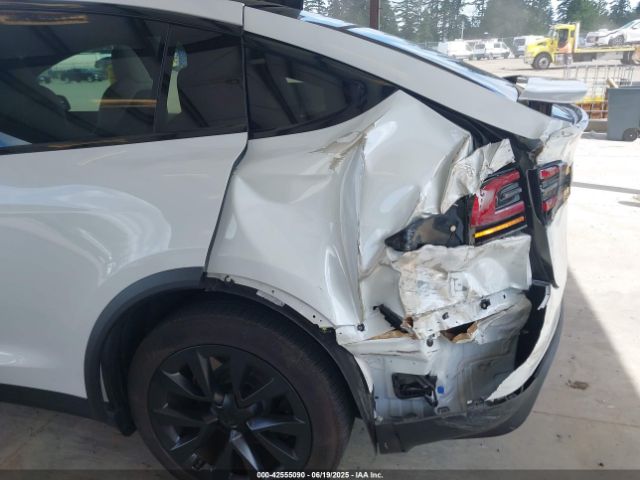 2023 TESLA MODEL X 7SAXCDE57PF386397 Photo 5