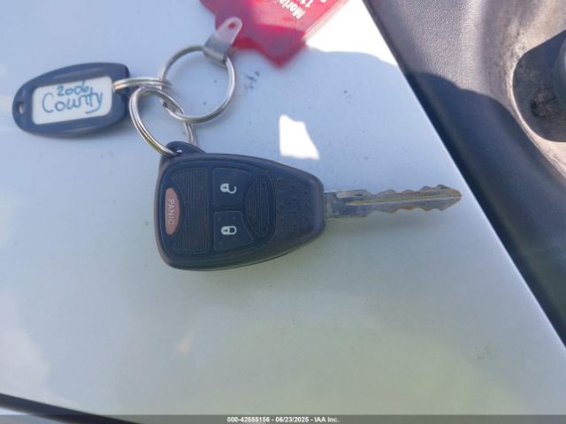 2006 CHRYSLER TOWN & COUNTRY 1A4GP45R26B690673 Photo 10