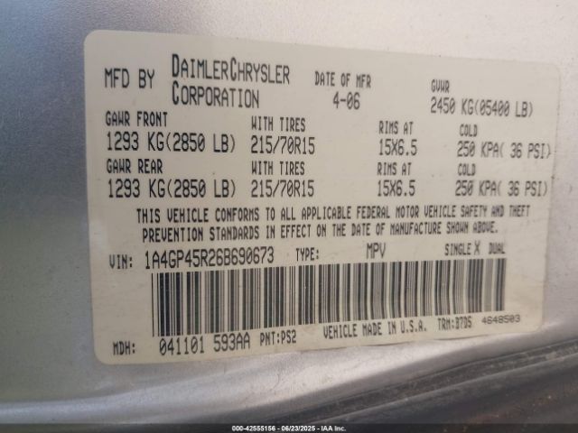 2006 CHRYSLER TOWN & COUNTRY 1A4GP45R26B690673 Photo 8