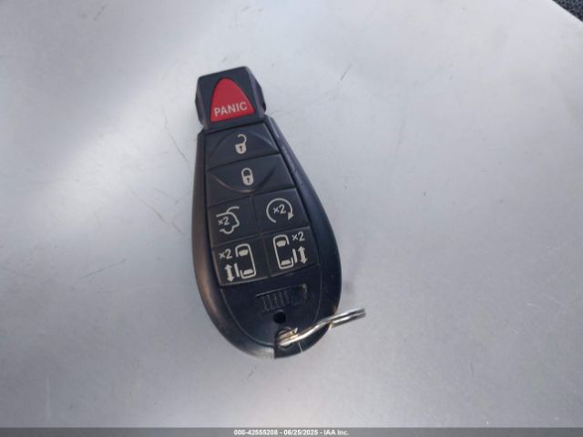 2C4RC1CG0FR662754 Chrysler 2015