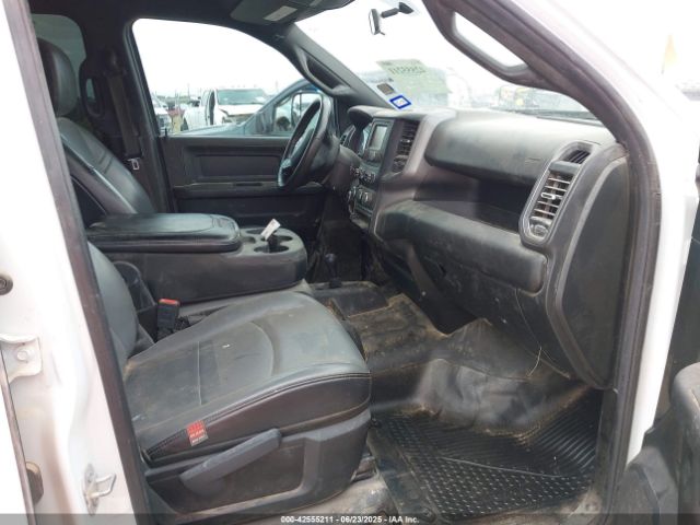 2022 RAM 2500 3C6UR5HJ8NG345403 Photo 4