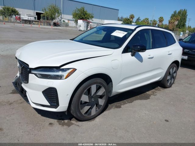 2025 VOLVO XC60 PLUG-IN HYBRID YV4H60RC9S1049609 Photo 1