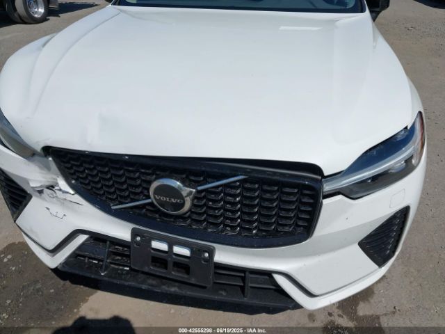 2025 VOLVO XC60 PLUG-IN HYBRID YV4H60RC9S1049609 Photo 5