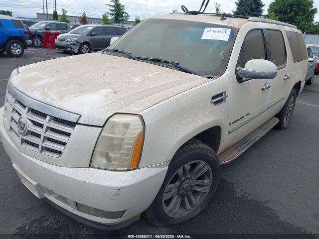 2008 CADILLAC ESCALADE ESV 1GYFK66838R147564 Photo 5