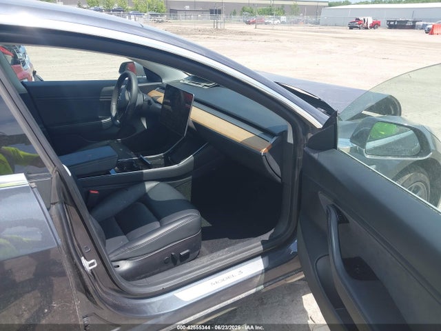 Tesla MODEL 3 2020 5YJ3E1EC3LF601710 Image 5