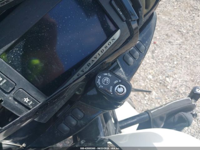 2018 HARLEY-DAVIDSON FLHXS 1HD1KRC12JB615094 Photo 10