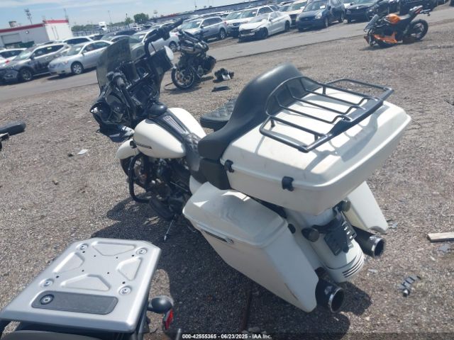 2018 HARLEY-DAVIDSON FLHXS 1HD1KRC12JB615094 Photo 2