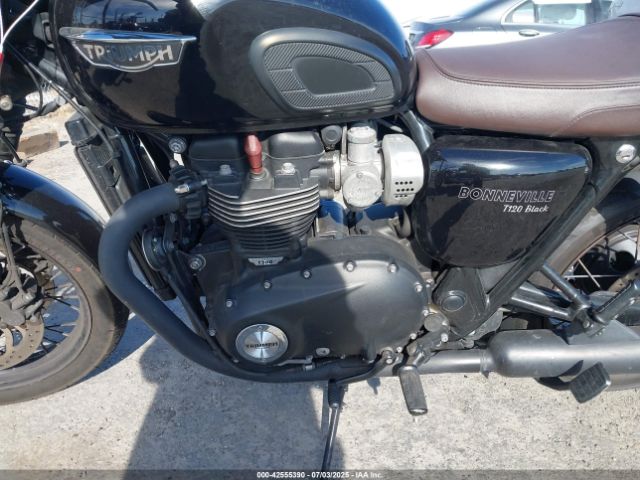 2017 TRIUMPH MOTORCYCLE BONNEVILLE SMTD40HL2HT794483 Photo 8