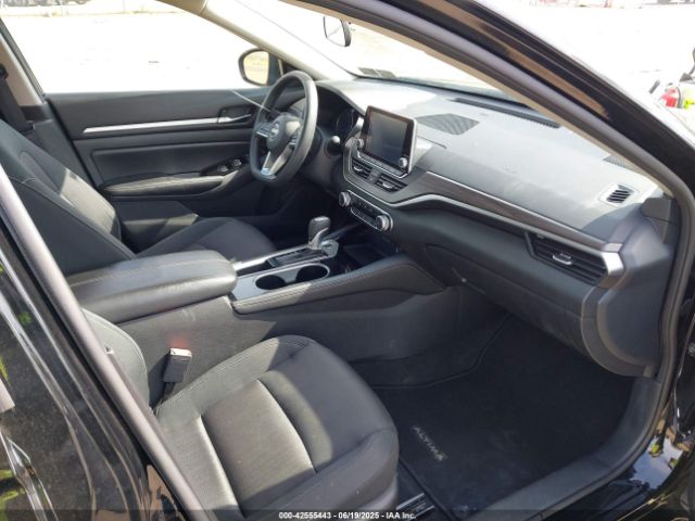 1N4BL4DV5PN347534 Nissan 2023