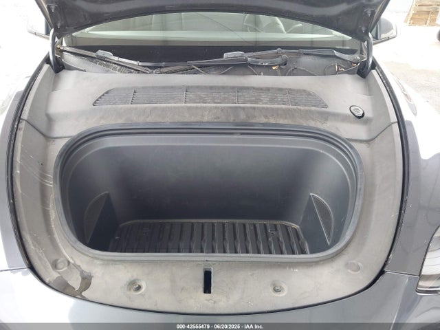 7SAYGDEF1NF330230 Tesla 2022