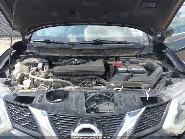 JN8AT2MT9GW018679 Nissan 2016