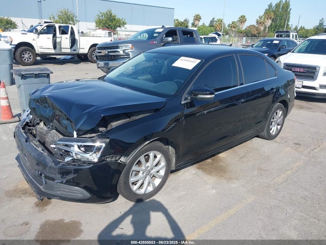 3VWD17AJ7EM394595 Volkswagen 2014