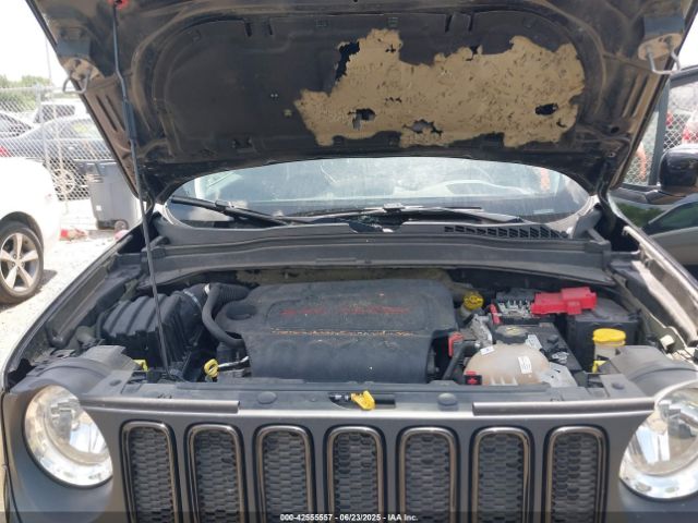 2018 JEEP RENEGADE ZACCJBBB2JPH59443 Photo 9
