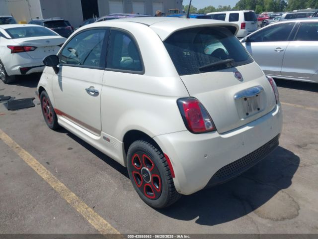 2016 FIAT 500E 3C3CFFGE9GT229651 Photo 2