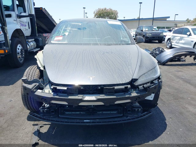 Tesla MODEL 3 2025 5YJ3E1EA8SF007708 Image 13