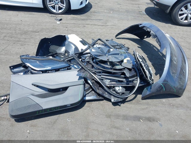Tesla MODEL 3 2025 5YJ3E1EA8SF007708 Image 12