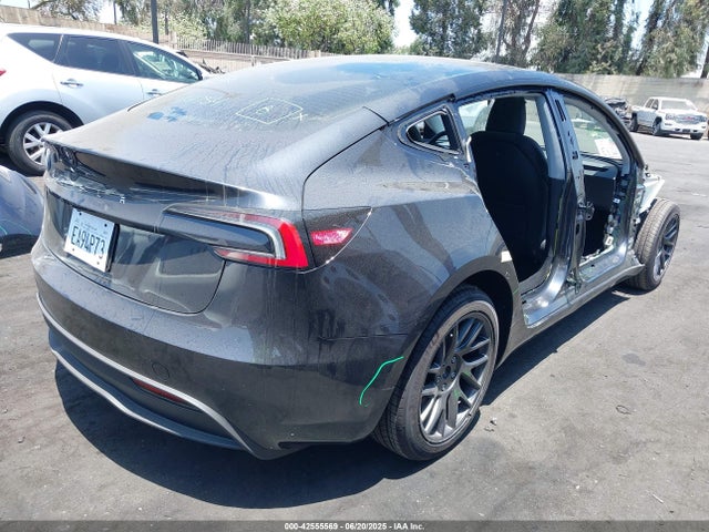 2025 TESLA MODEL 3 5YJ3E1EA8SF007708 Photo 3