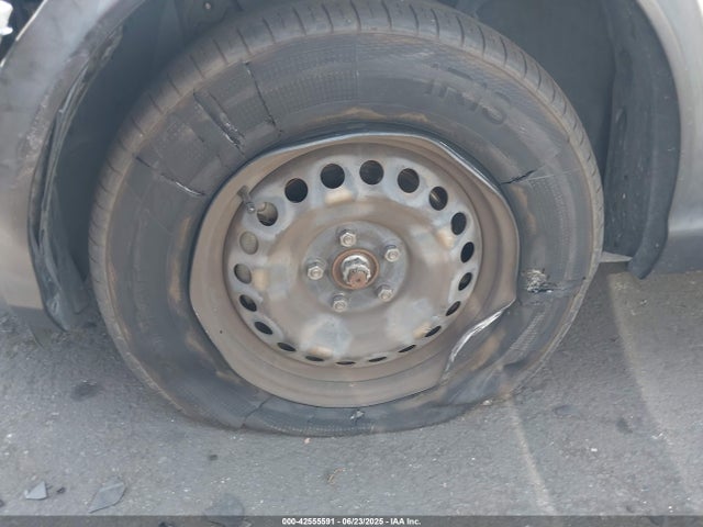 JN1BJ1CRXKW338000 Nissan 2019
