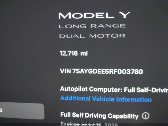 7SAYGDEE5RF003780 Tesla Model Y