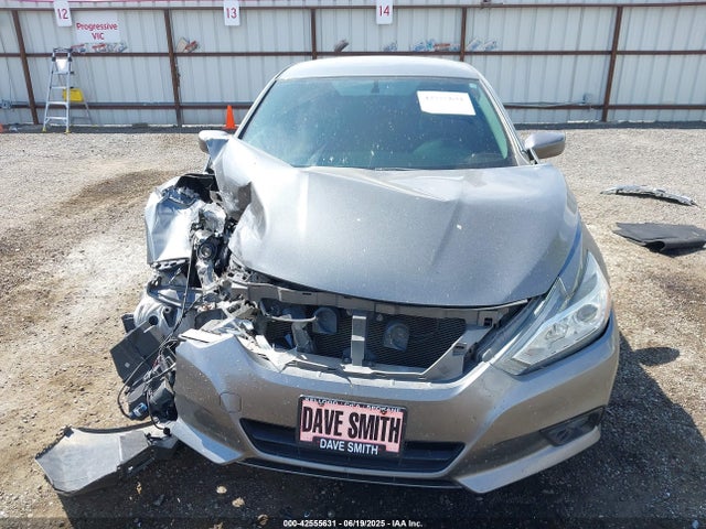 1N4AL3AP8HC200665 Nissan 2017