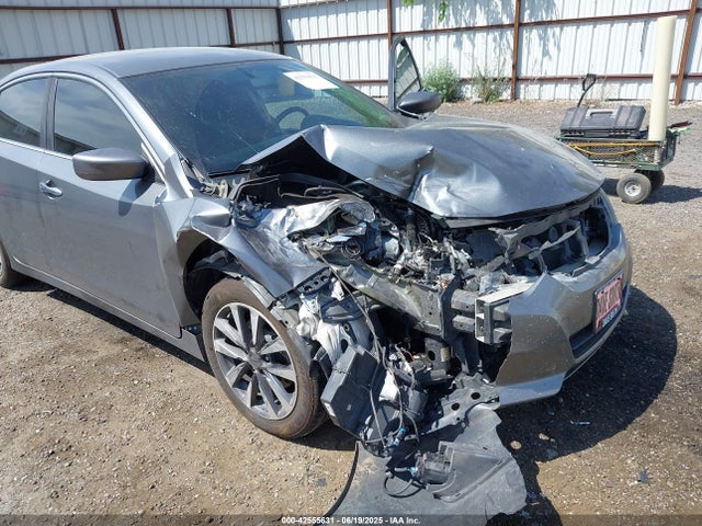 1N4AL3AP8HC200665 Nissan 2017