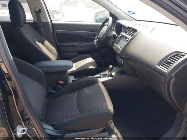 2018 MITSUBISHI OUTLANDER SPORT JA4AP3AU9JZ024193 Photo 4