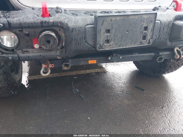 1C4HJXFG7JW113925 Jeep 2018