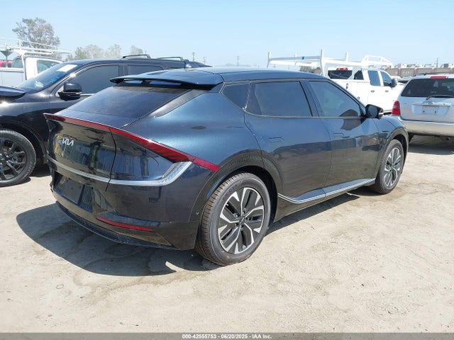 KIA 2023 2023 KNDC34LA4P5100289 Image 4