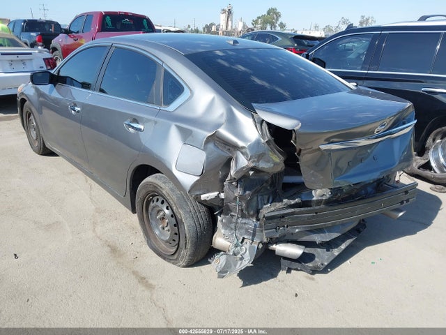 1N4AL3AP2FN882993 Nissan 2015