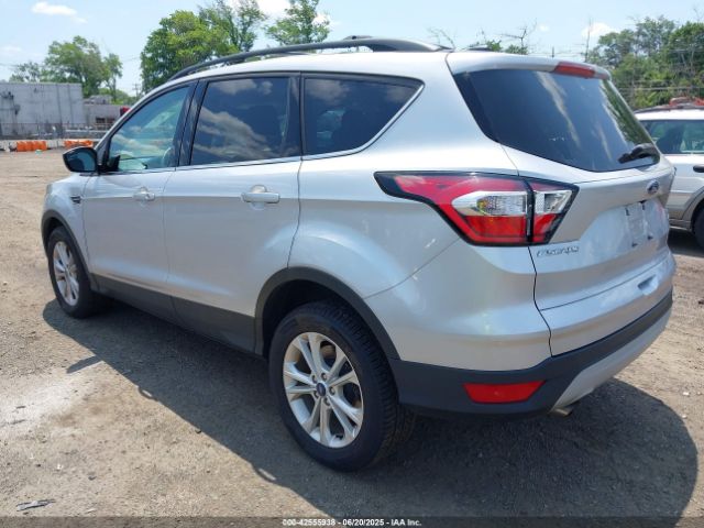 2018 FORD ESCAPE 1FMCU9GD8JUD46236 Photo 2