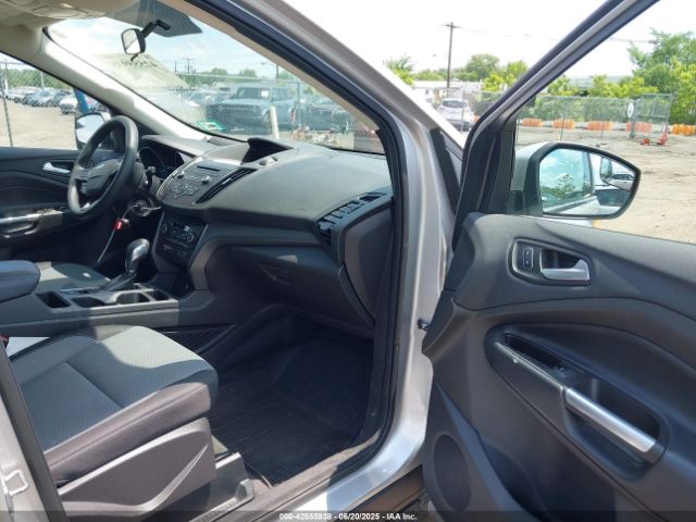 2018 FORD ESCAPE 1FMCU9GD8JUD46236 Photo 4