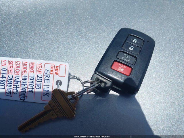 Toyota 2gr-fe 2015 5TDYKRFH1FS074807 Image 11