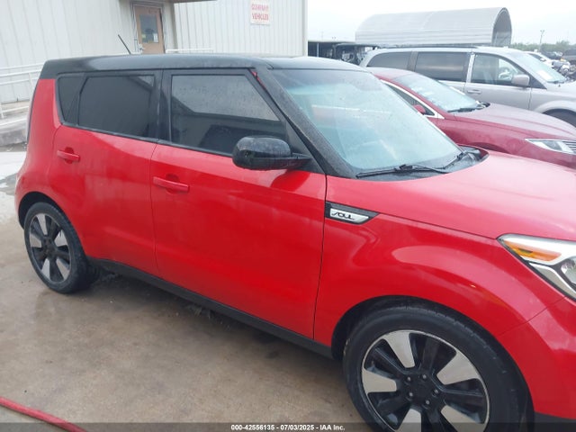 KNDJP3A53J7562155 KIA g